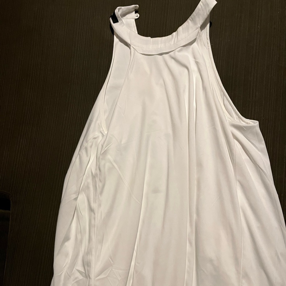 Lulu’s White dress size XL
